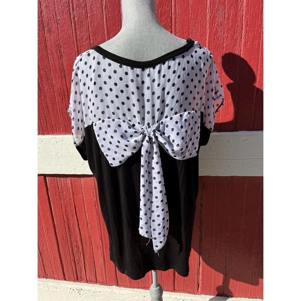 Minimi USA Women's Polka Dot High Low  top Black and White Women's Size 2X